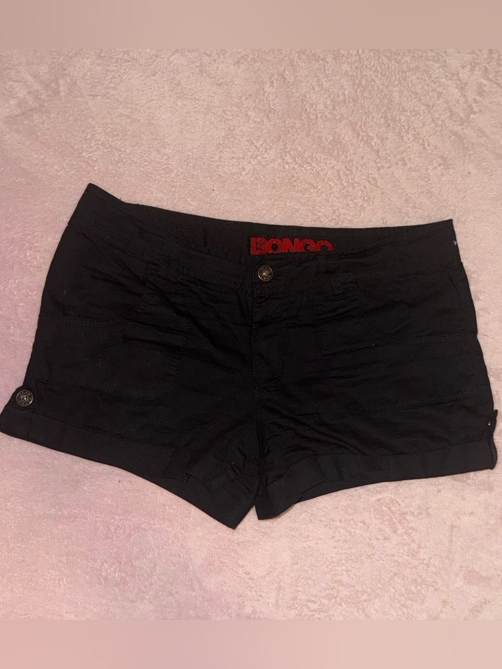 195 🖤 Bongo Black Cuffed Shorts 🖤